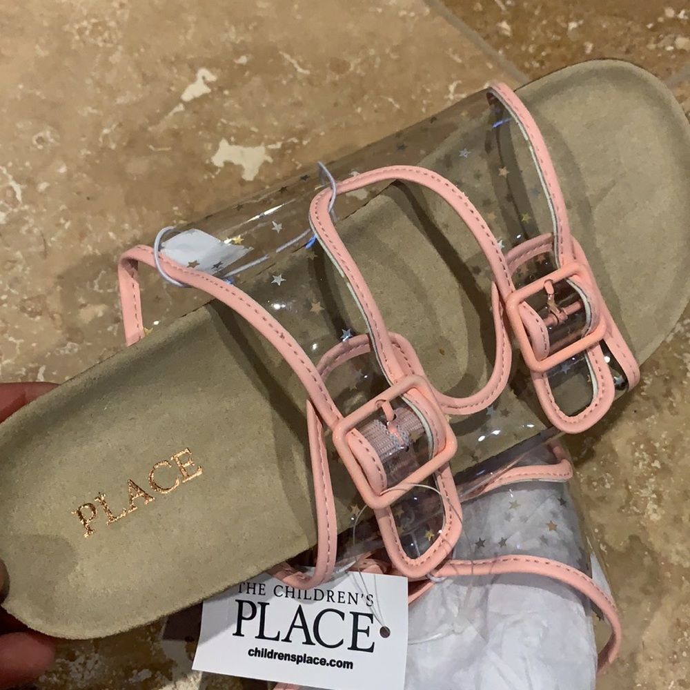 Fun sandals 💖 - Picture 4 of 4